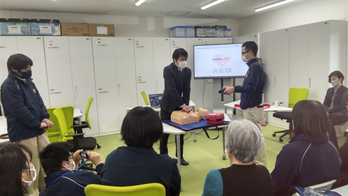 3月全社研修　AEDの基礎知識と使用方法